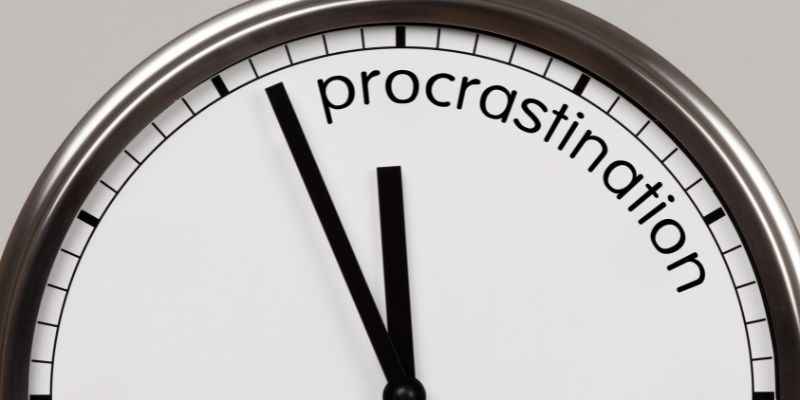 Clock With Procrastination